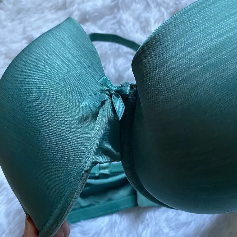 Secret Treasures Underwire Bra Green Size 38DDD‎